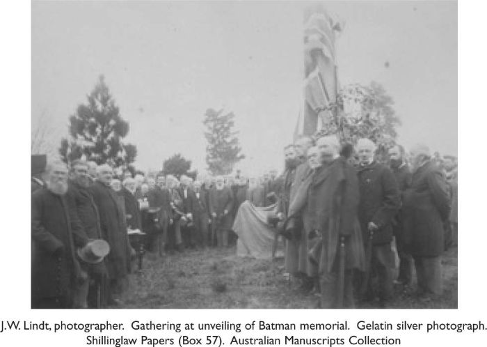 J.W. Lindt, photographer. Gathering at unveiling of Batman memorial. Gelatin silver photograph. Shillinglaw Papers (Box 57). Australian Manuscripts Collection. [photograph]